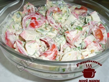 Салат с крабовыми палочками готов Салат с крабовыми палочками готов