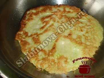 Блинчики из кабачков, жарим