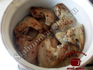 Куриные крылышки, тушим Куриные крылышки, тушим