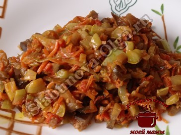 Овощное рагу с кабачками и баклажанами